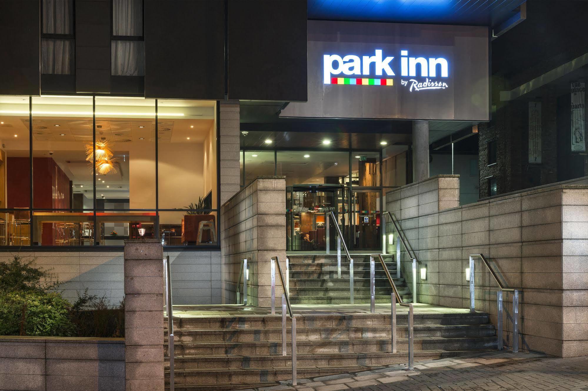 Park Inn By Radisson Aberdeen Bagian luar foto